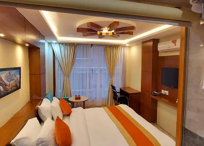 Hotel Yakroo Manang Kathmandu