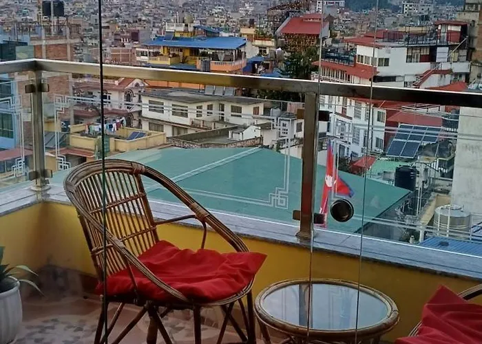 Hotel Yakroo Manang 3*