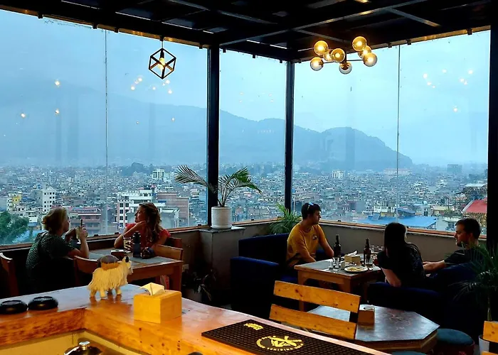 Hotel Yakroo Manang Kathmandu