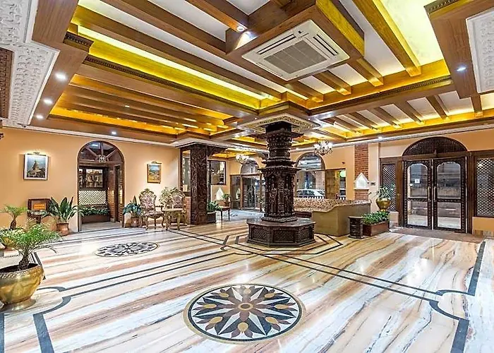 Yakroo Manang Hotel