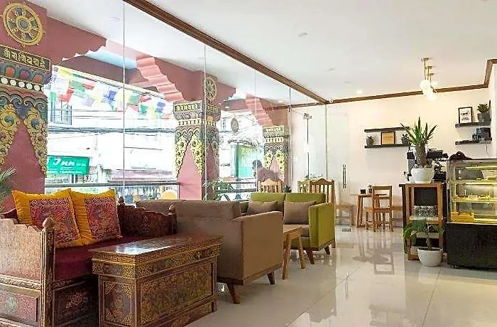 Yakroo Manang Hotel